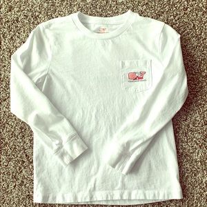 Vineyard Vines Valentine’s Day pocket tee size 6